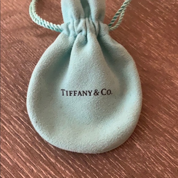Authentic Tiffany’s dust bag - Picture 2 of 4